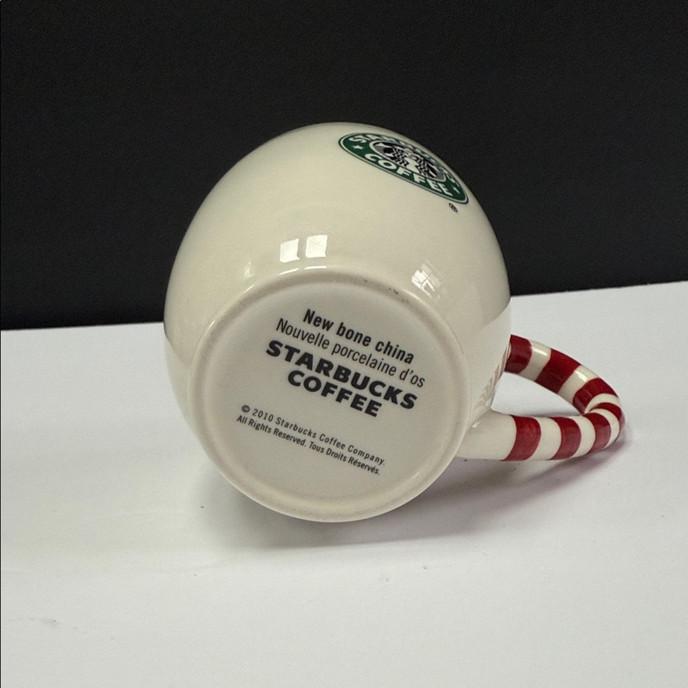 2010 Starbucks Festive Mug‎ with Red Candy Cane Handle - Picture 2 of 7